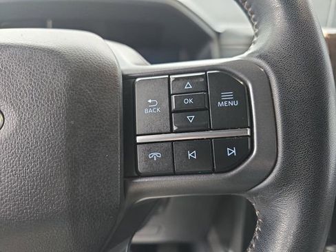 Used 2023 Ford F150 Lightning Lariat image 40