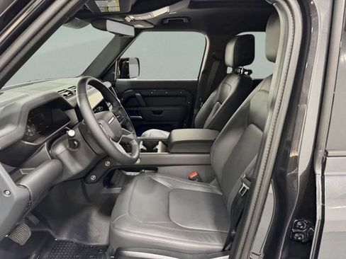 New 2026 Land Rover Defender 130 X-Dynamic SE AWD/4WD image 26