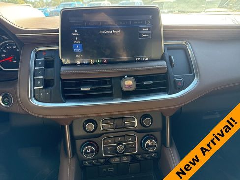 Used 2021 Chevrolet Tahoe High Country image 14