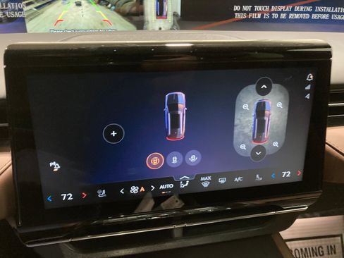 Used 2026 Lincoln Nautilus Reserve w/ Jet Appearance Package AWD/4WD image 36