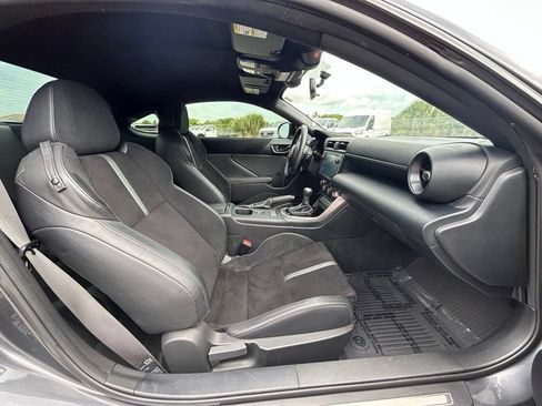 Used 2023 Toyota GR86 Premium RWD image 24