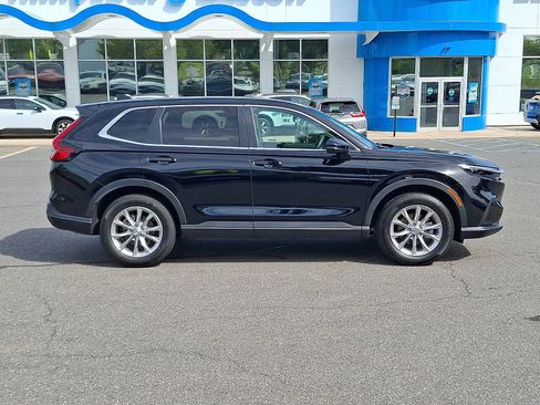 Used 2024 Honda CR-V EX image 7