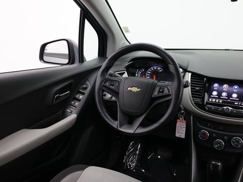 Used 2020 Chevrolet Trax LS w/ Tint and Cruise Package FWD image 25