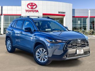 New 2026 Toyota Corolla Cross LE video 1