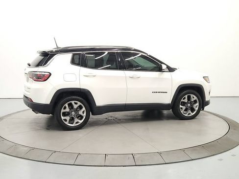 Used 2018 Jeep Compass Limited w/ Navigation Group FWD image 8