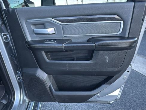 Used 2023 RAM 2500 Big Horn w/ Level 1 Equipment Group image 16