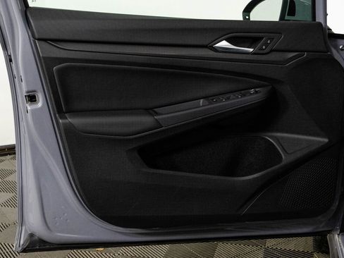 Used 2024 Volkswagen GTI SE image 32