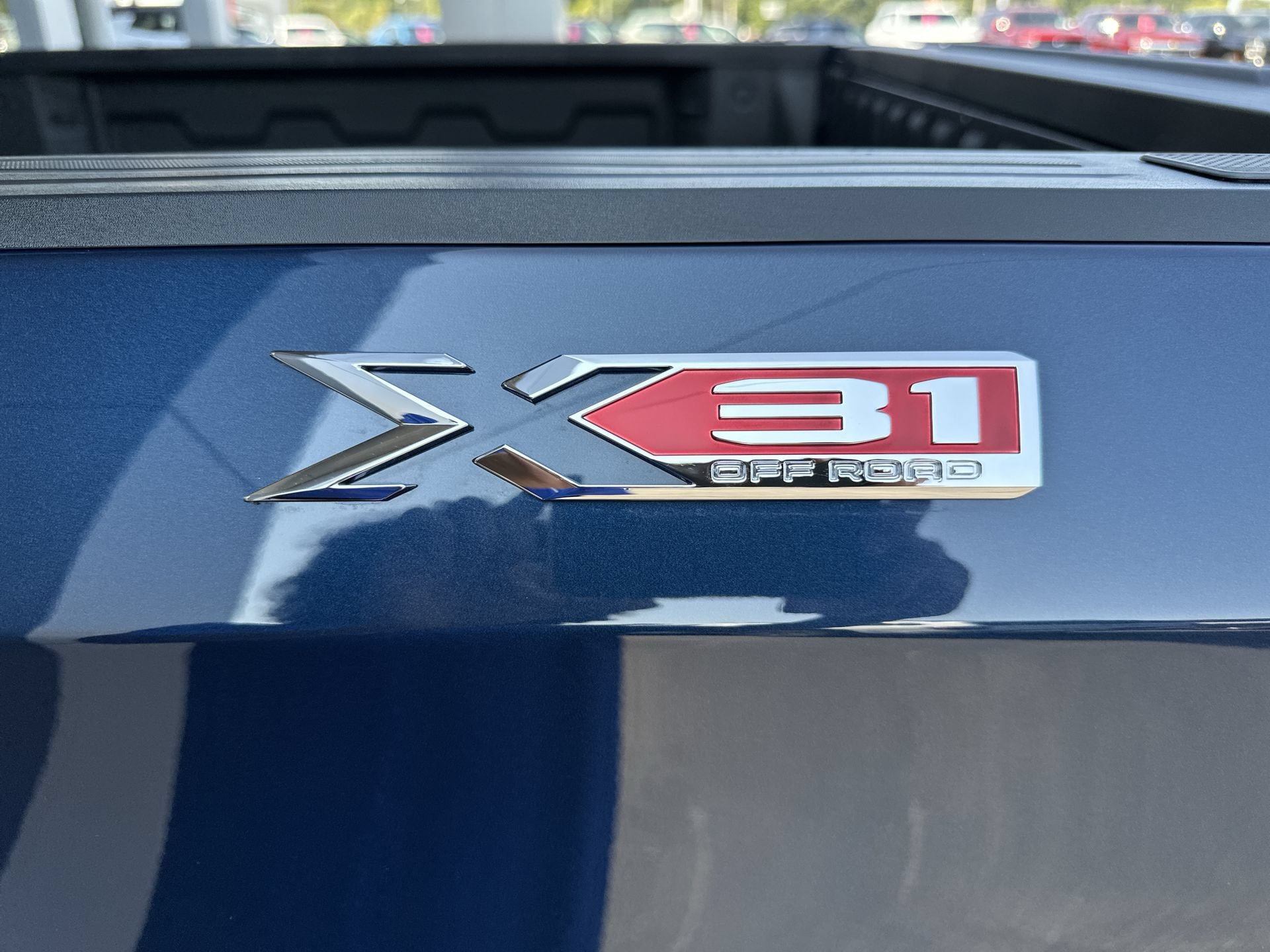 Certified 2023 GMC Sierra 1500 SLT w/ SLT Premium Package AWD/4WD image 31