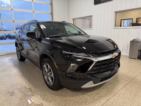Used 2024 Chevrolet Blazer LT w/ Convenience Package image 52