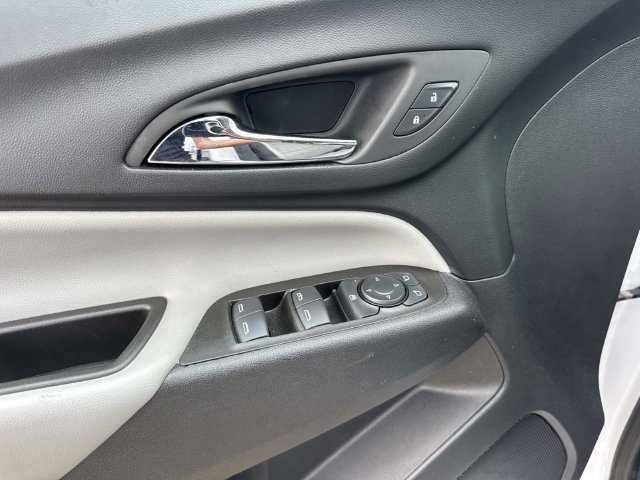 Used 2024 Chevrolet Equinox LT FWD image 21