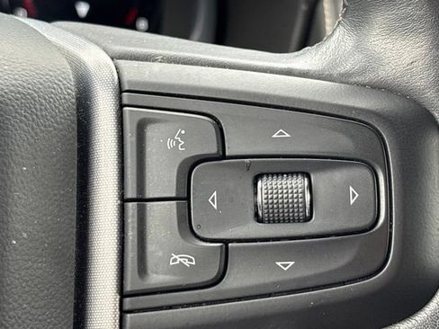 Used 2022 GMC Yukon SLT w/ SLT Luxury Package AWD/4WD image 19