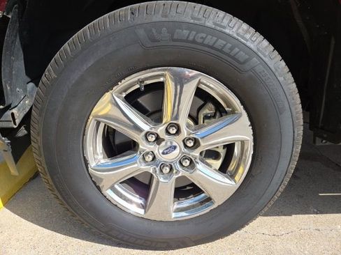 Used 2020 Ford F150 XLT w/ Equipment Group 302A Luxury image 5