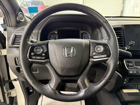 Used 2021 Honda Passport Elite image 13