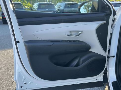 Used 2025 Hyundai Tucson SEL FWD image 5