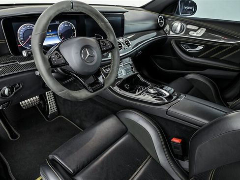 Used 2018 Mercedes-Benz E 63 AMG S image 18