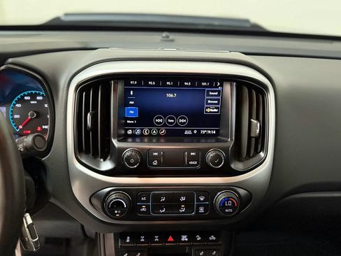 Used 2021 Chevrolet Colorado ZR2 AWD/4WD image 17