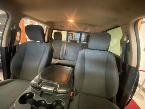 Used 2020 RAM 3500 Tradesman image 29