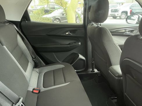 Used 2026 Chevrolet TrailBlazer LT FWD image 7