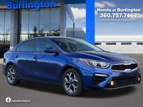 Used 2019 Kia Forte LXS FWD image 8