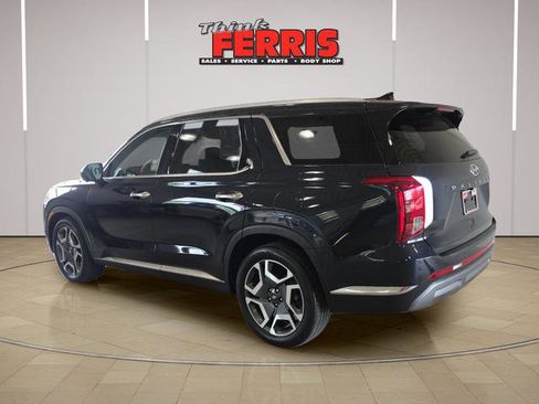 Used 2023 Hyundai Palisade Limited AWD/4WD image 7