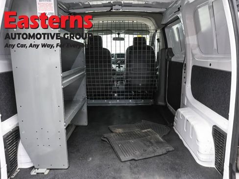 Used 2020 Nissan NV200 SV w/ Back Door Glass Package FWD image 9