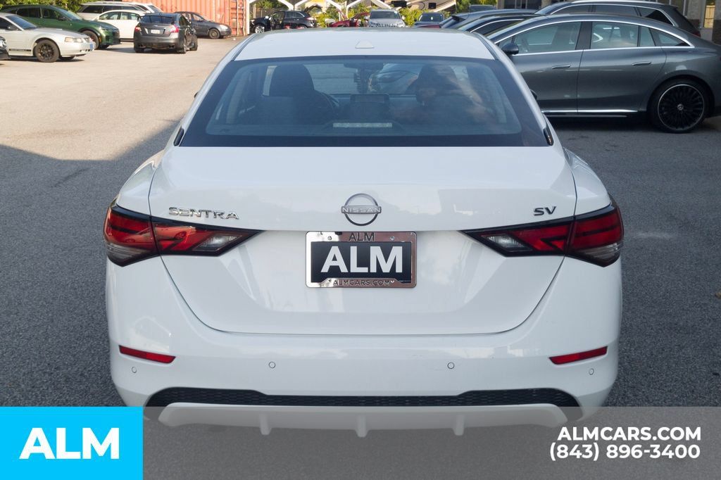 Used 2024 Nissan Sentra SV FWD image 6