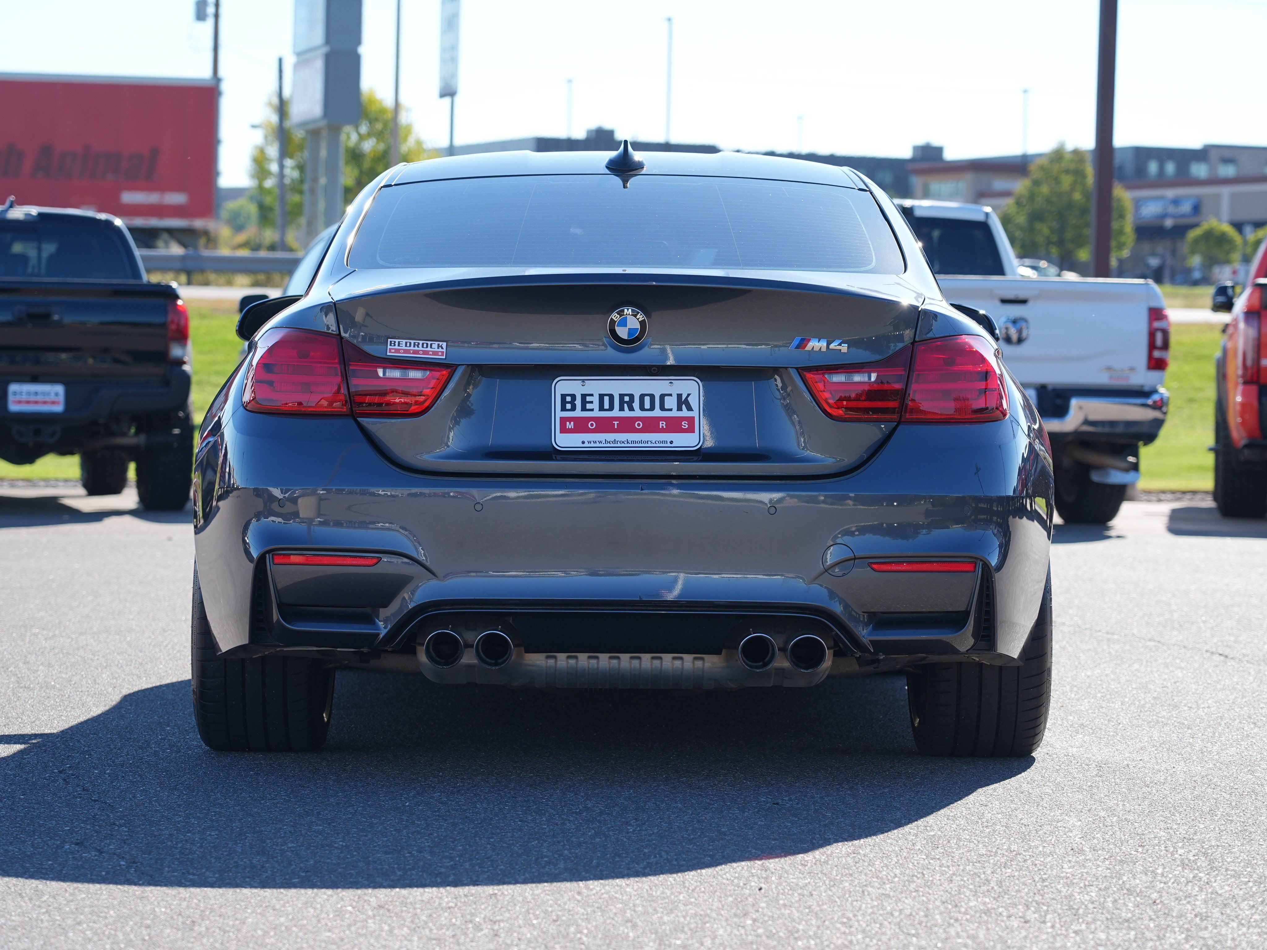 Used 2015 BMW M4 Coupe RWD image 4