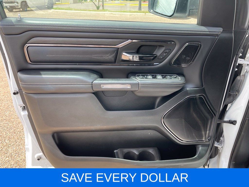 Used 2022 RAM 1500 Limited AWD/4WD image 17