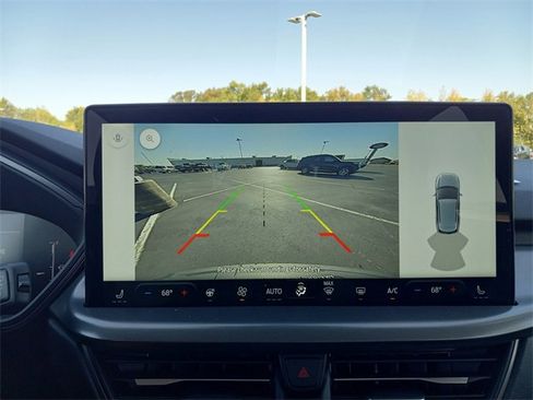 Used 2025 Ford Escape SE image 21