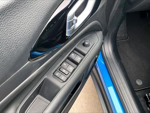 New 2026 Jeep Compass Latitude AWD/4WD image 16