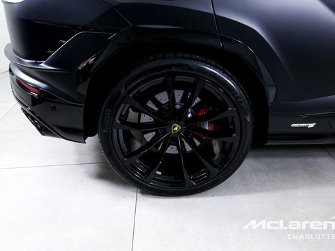 Used 2024 Lamborghini Urus S image 36