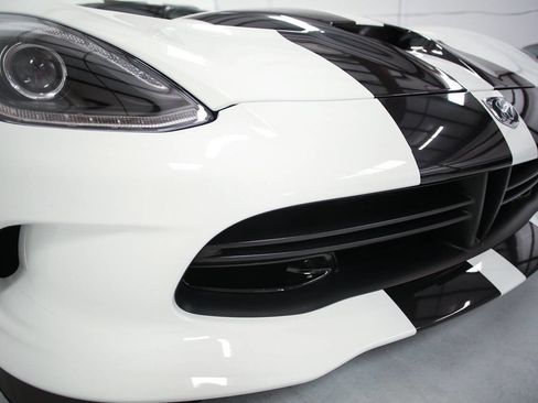 Used 2015 Dodge Viper w/ Quick Order Package 22J GT image 8