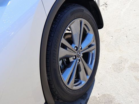 Used 2023 Nissan Murano Platinum w/ Cargo Package image 35