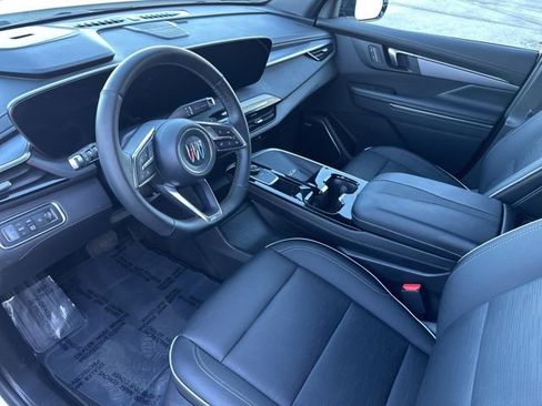 Used 2025 Buick Enclave Sport Touring image 36