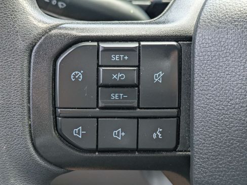 Used 2024 Ford F250 XLT w/ Black Appearance Package AWD/4WD image 28