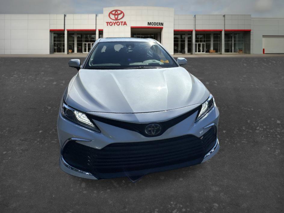 Certified 2023 Toyota Camry XLE w/ Navigation Package FWD image 6