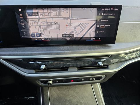 Used 2023 BMW X7 xDrive40i w/ Premium Package image 26