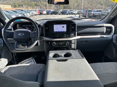 Used 2023 Ford F150 XLT image 38