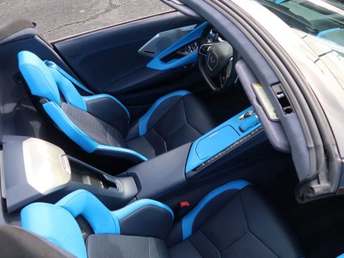 Used 2021 Chevrolet Corvette Stingray Premium Conv w/ Z51 Performance Package image 42