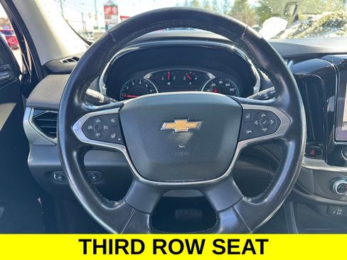 Used 2021 Chevrolet Traverse LT w/ LT Premium Package image 15
