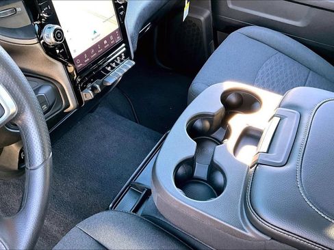 New 2026 RAM 2500 Tradesman AWD/4WD image 8