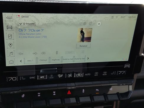 Used 2024 GMC Hummer EV 2X w/ Extreme Off-Road Package image 23