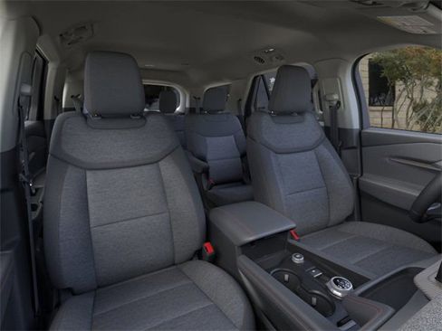 New 2025 Ford Explorer Active image 8