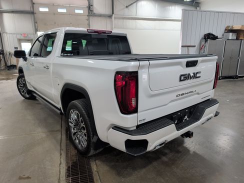 Used 2025 GMC Sierra 1500 Denali Ultimate AWD/4WD image 4