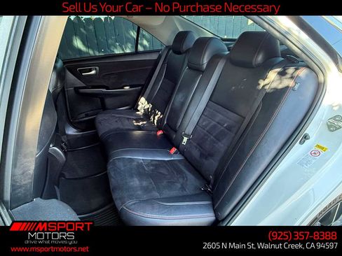Used 2015 Toyota Camry XSE w/ Moonroof Package FWD image 6