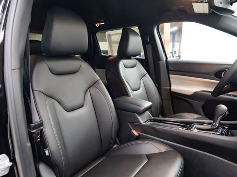 New 2026 Jeep Compass Limited image 27