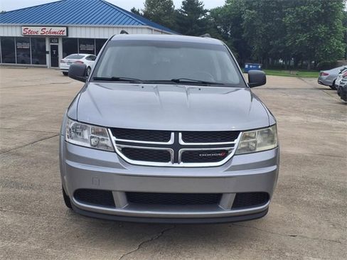 Used 2017 Dodge Journey SE w/ Flexible Seating Group image 27