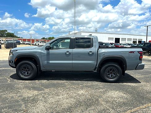 New 2026 Nissan Frontier PRO-4X w/ Pro Premium Package AWD/4WD image 5