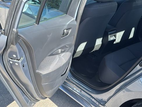 Certified 2025 Toyota Corolla LE image 21