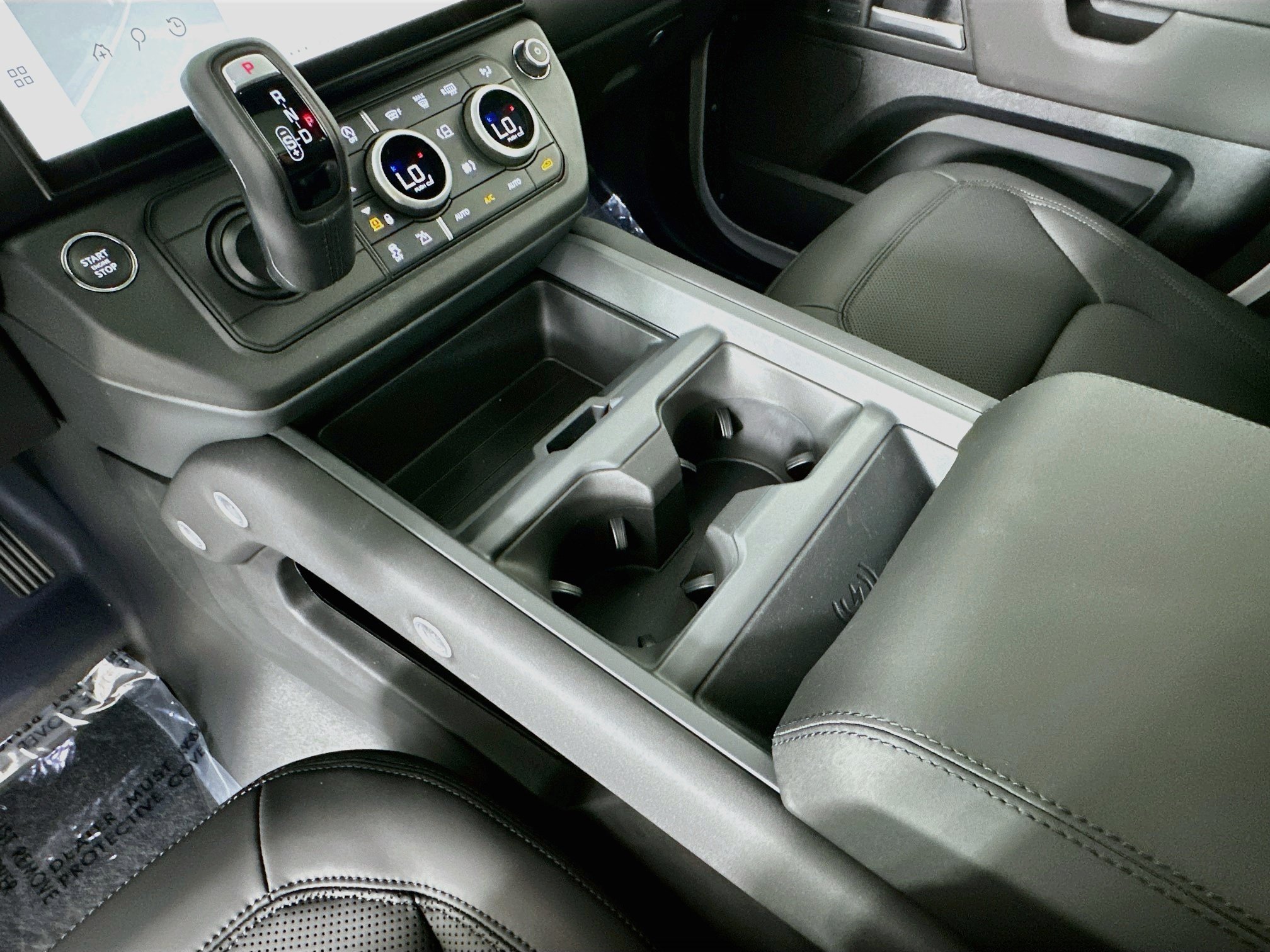 New 2026 Land Rover Defender 110 S AWD/4WD image 13